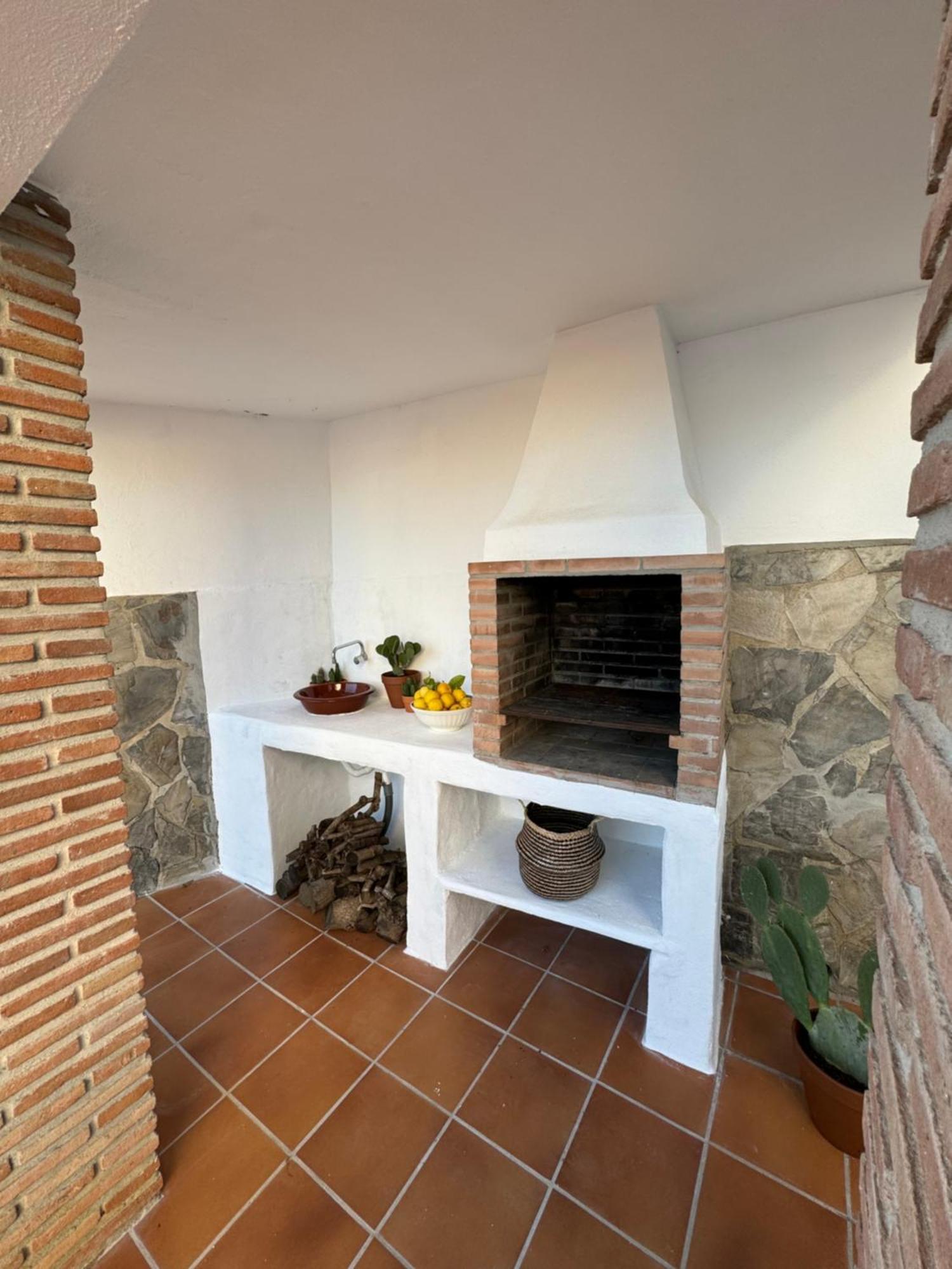 Villa En Frigiliana Con Piscina, Jacuzzi Y Espectaculares Vistas Exterior foto