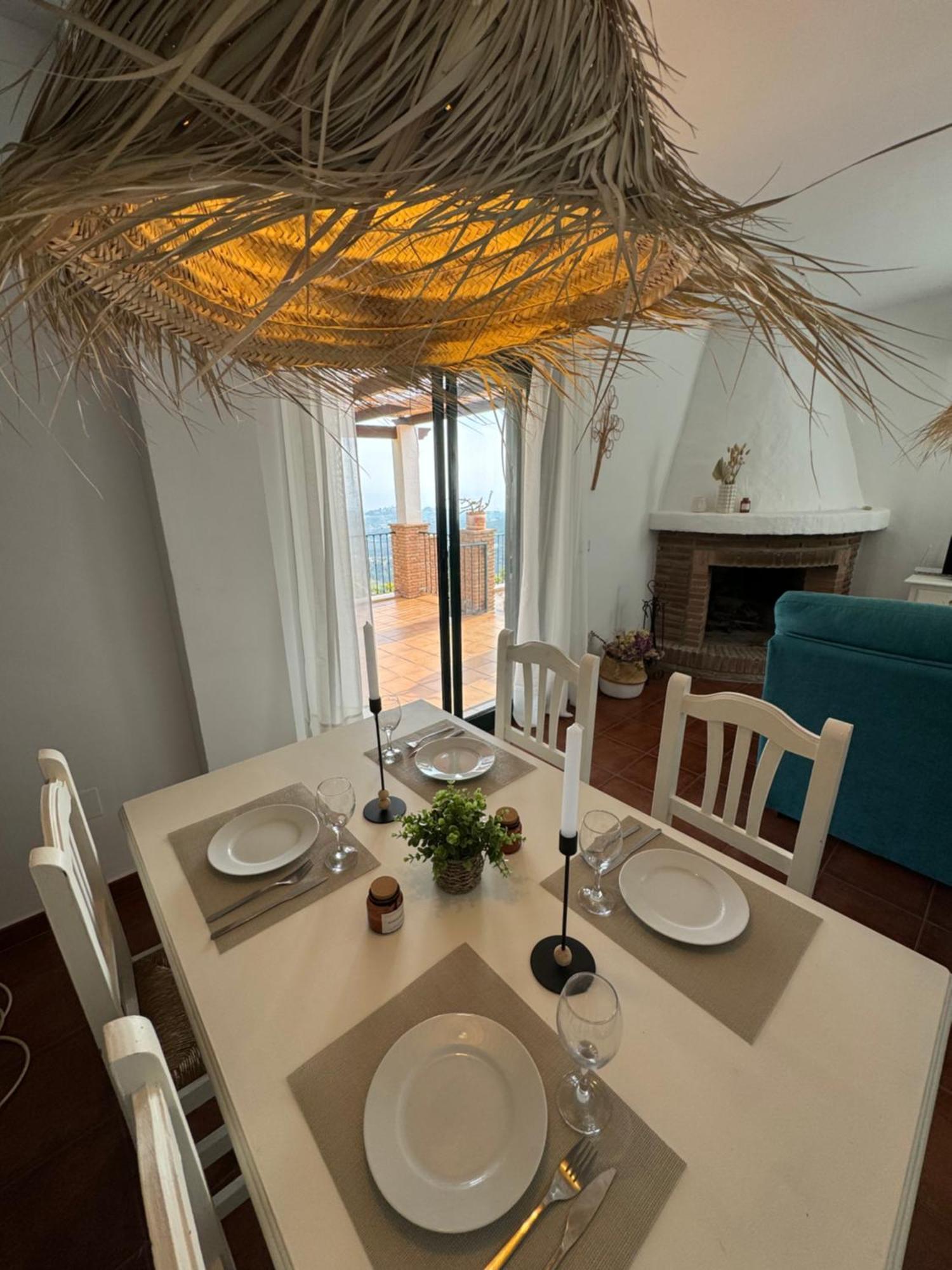 Villa En Frigiliana Con Piscina, Jacuzzi Y Espectaculares Vistas Exterior foto