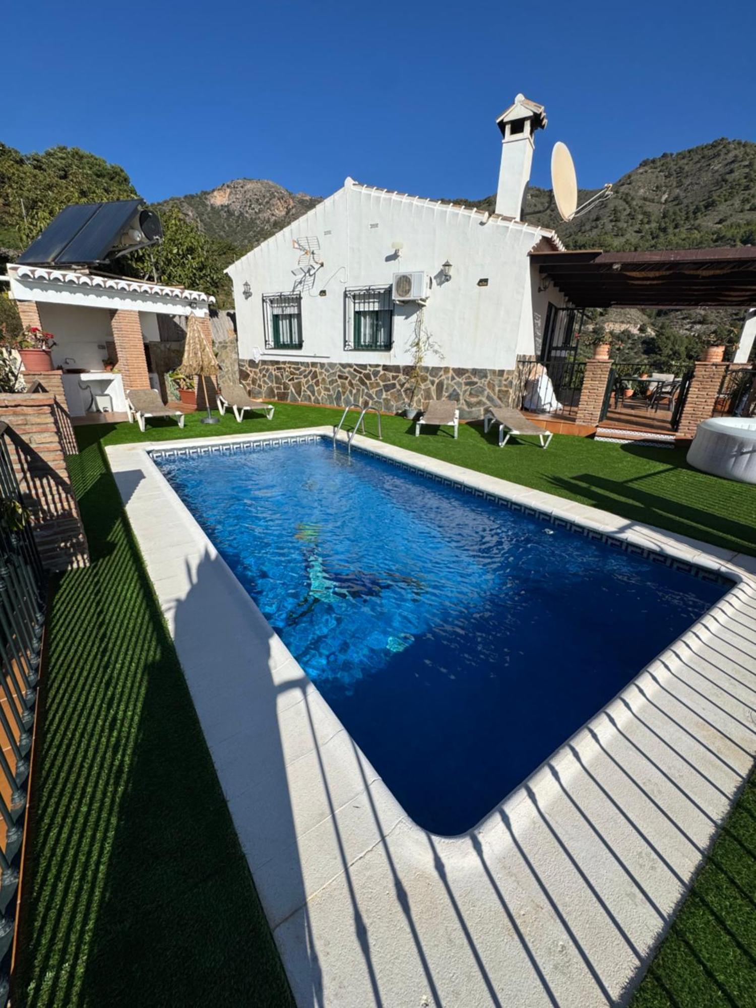 Villa En Frigiliana Con Piscina, Jacuzzi Y Espectaculares Vistas Exterior foto